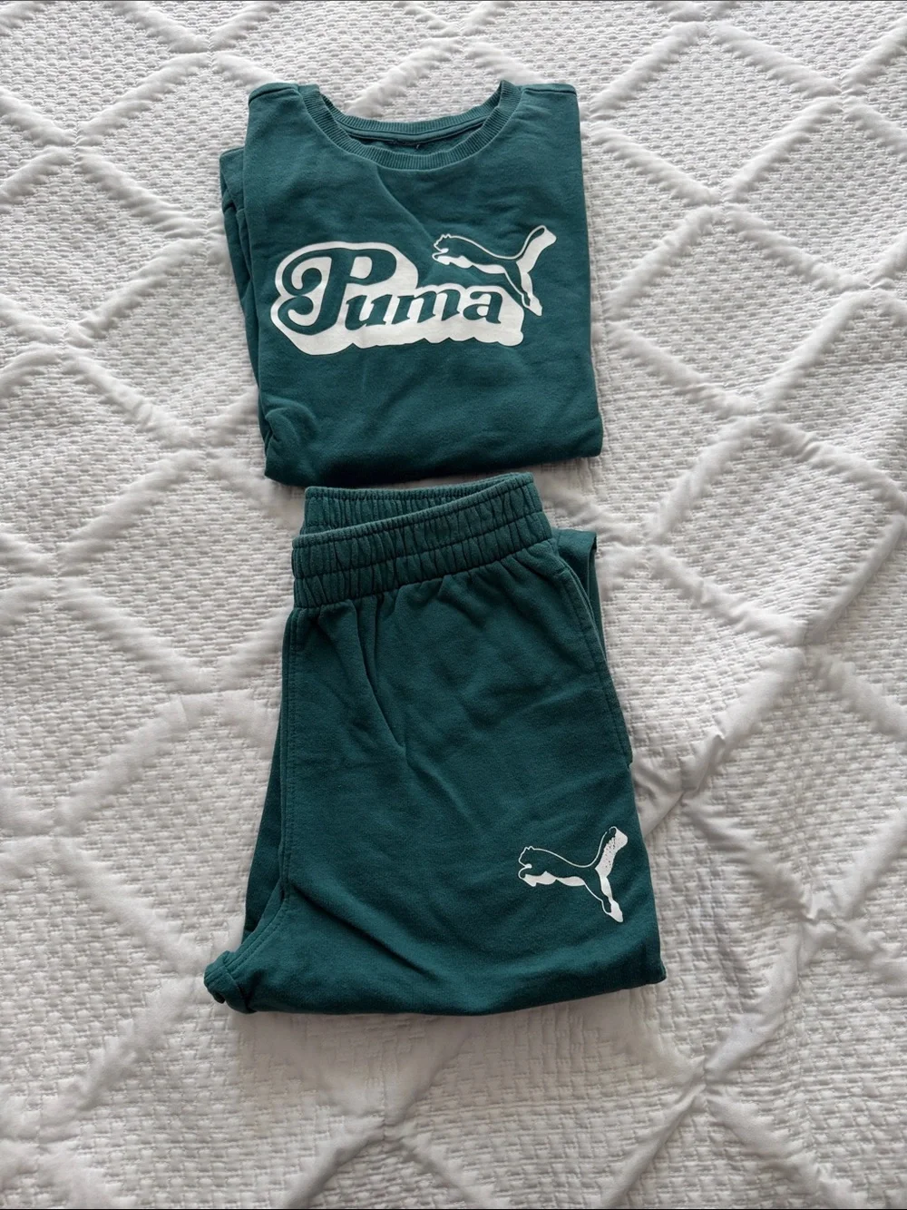 Puma Dark Teal Sweatshirt and Joggers Set with White Logo - Picture 1 of 2